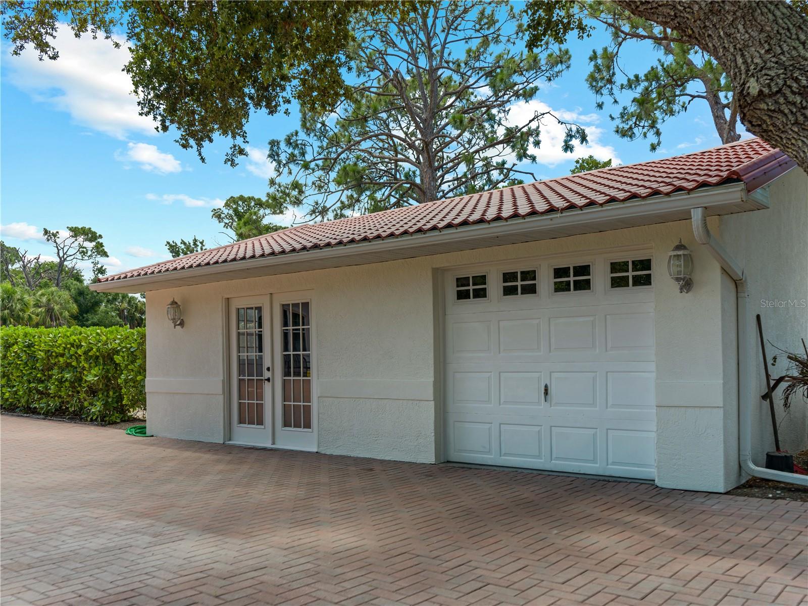 ENGLEWOOD GARDENS - Residential