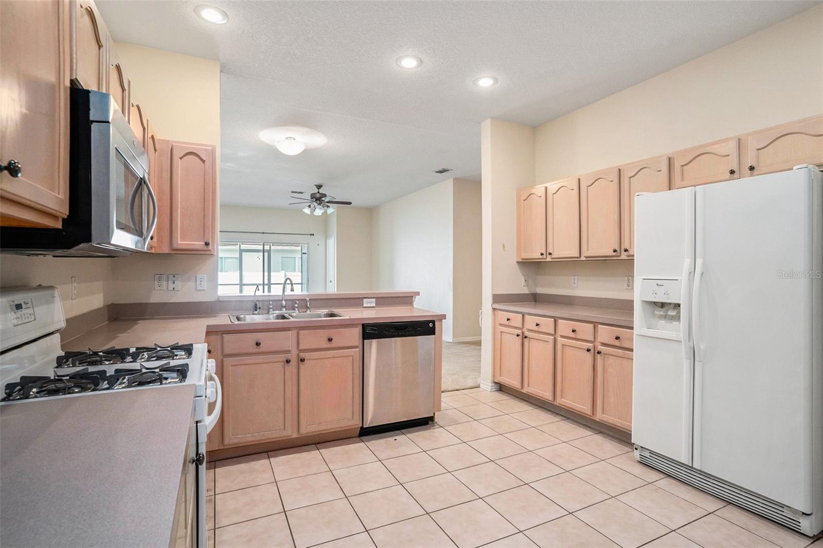 MEADOW POINTE PRCL 12 - Residential