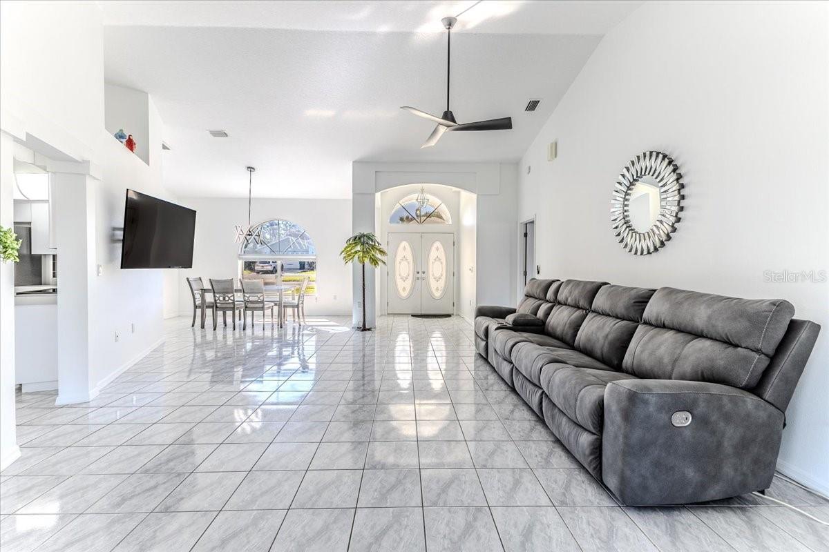 PRISTINE PLACE PH 1 - Residential