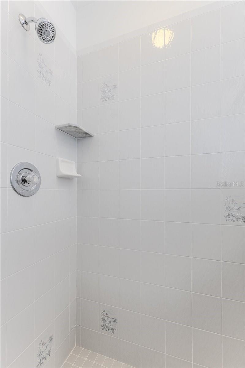 PRISTINE PLACE PH 1 - Residential