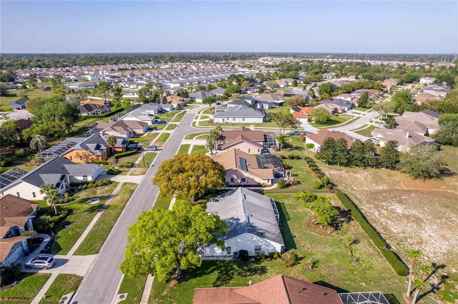 PRISTINE PLACE PH 1 - Residential