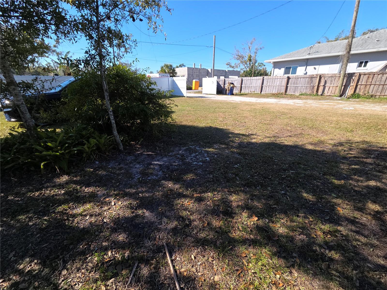 SARASOTA VENICE CO 09 37 18 - Residential