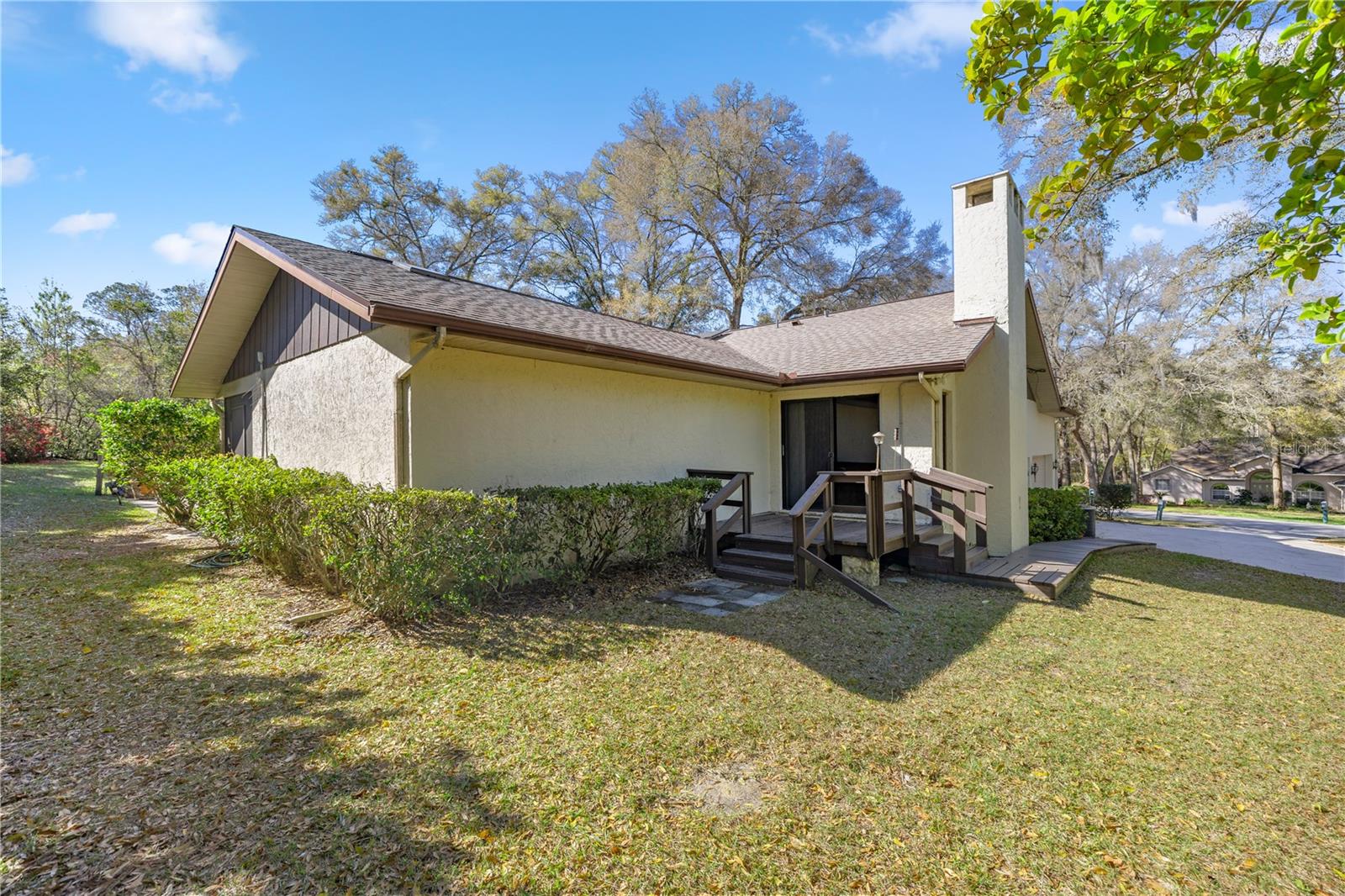 RAINBOW SPGS COUNTRY CLUB ESTATE - Residential Lease