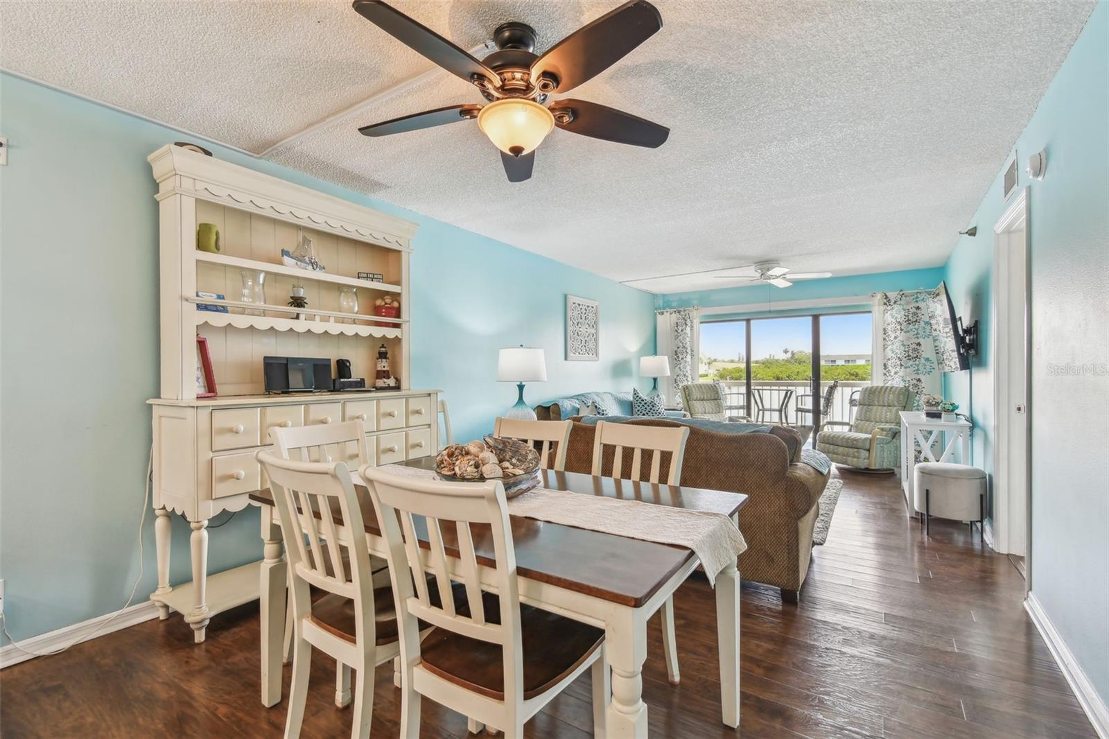 WATER VIEW CONDO - Residential