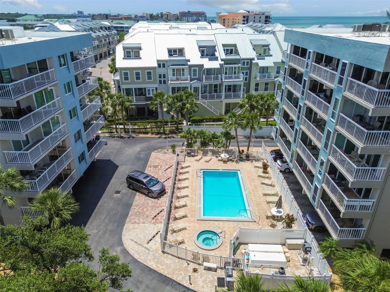 WATER VIEW CONDO - Residential