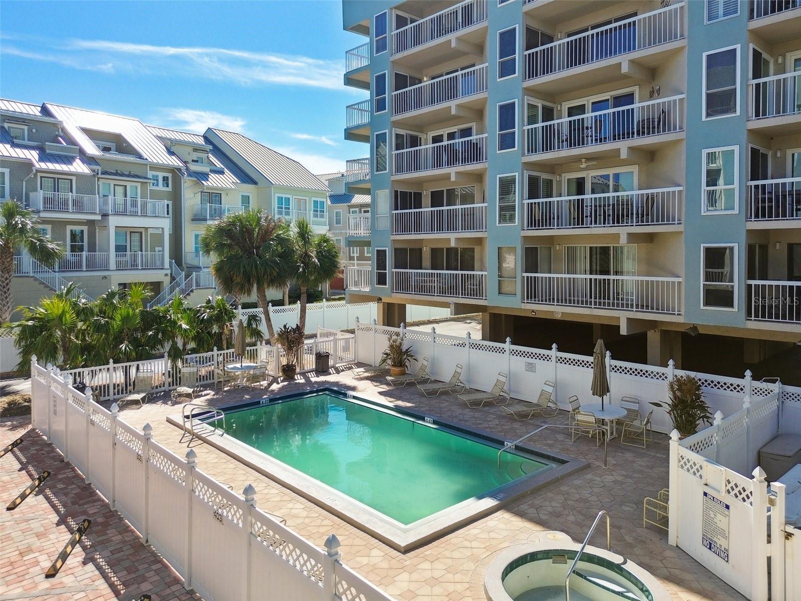 WATER VIEW CONDO - Residential