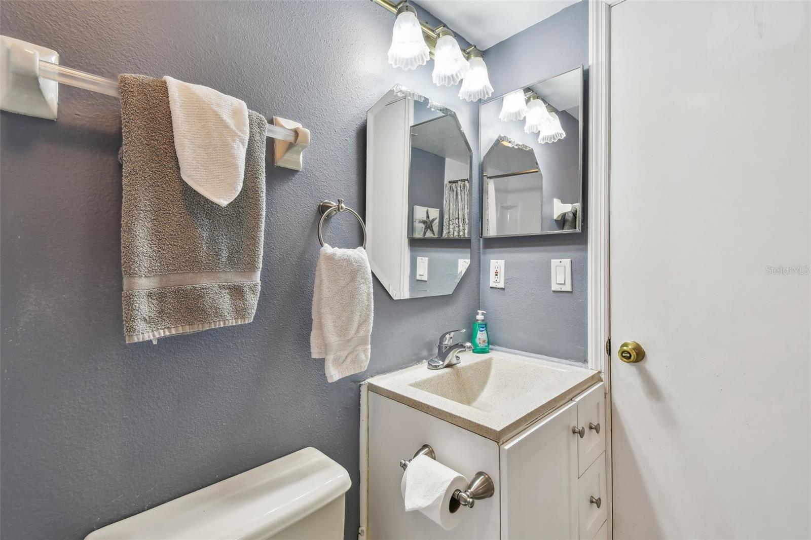 WATER VIEW CONDO - Residential