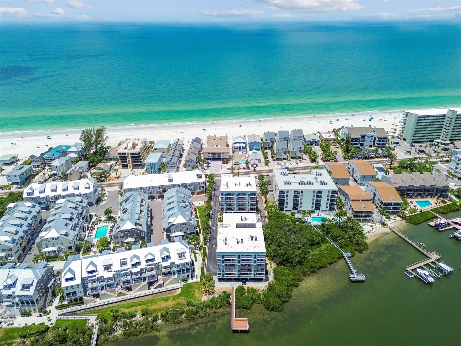 WATER VIEW CONDO - Residential