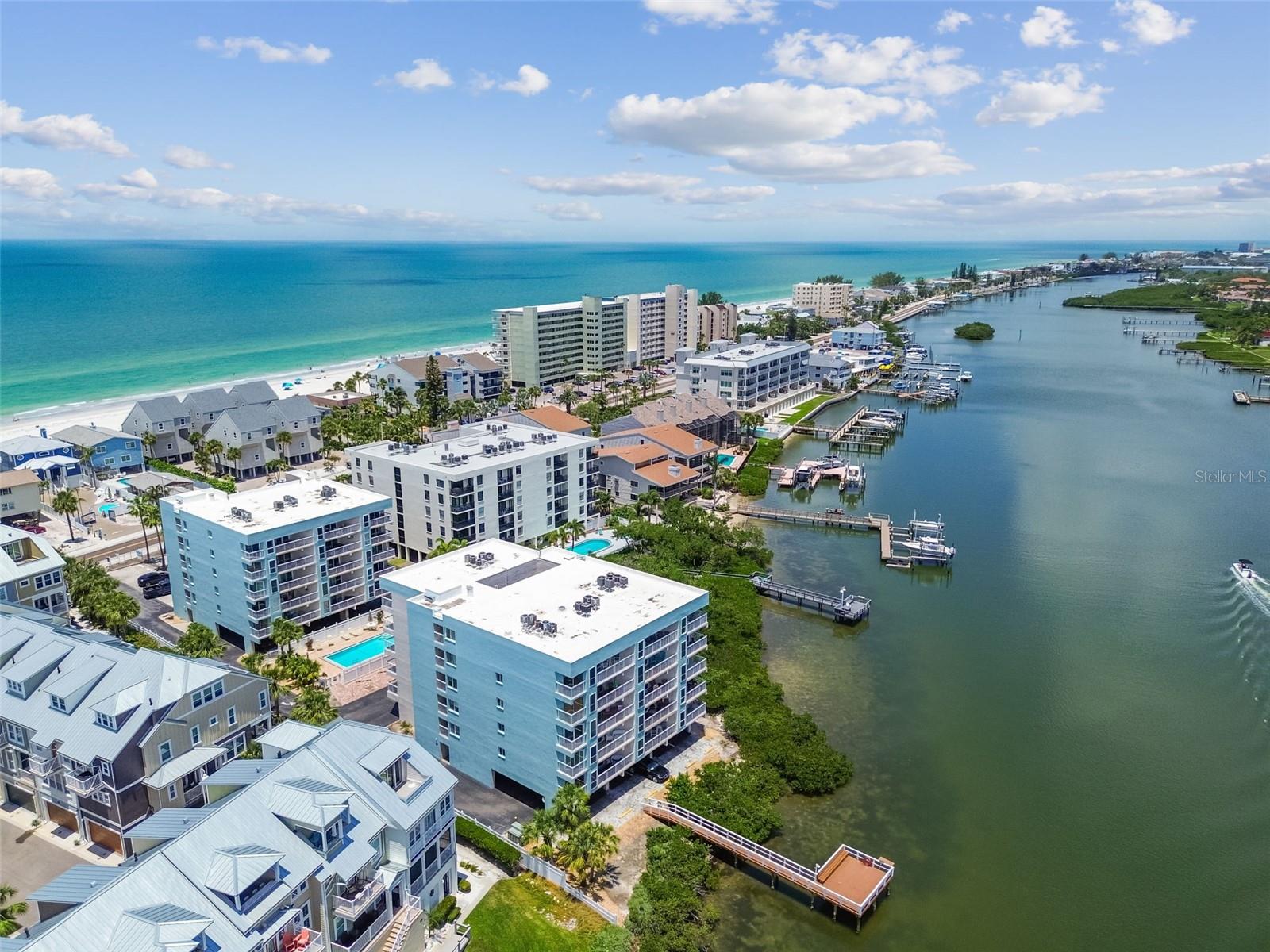 WATER VIEW CONDO - Residential