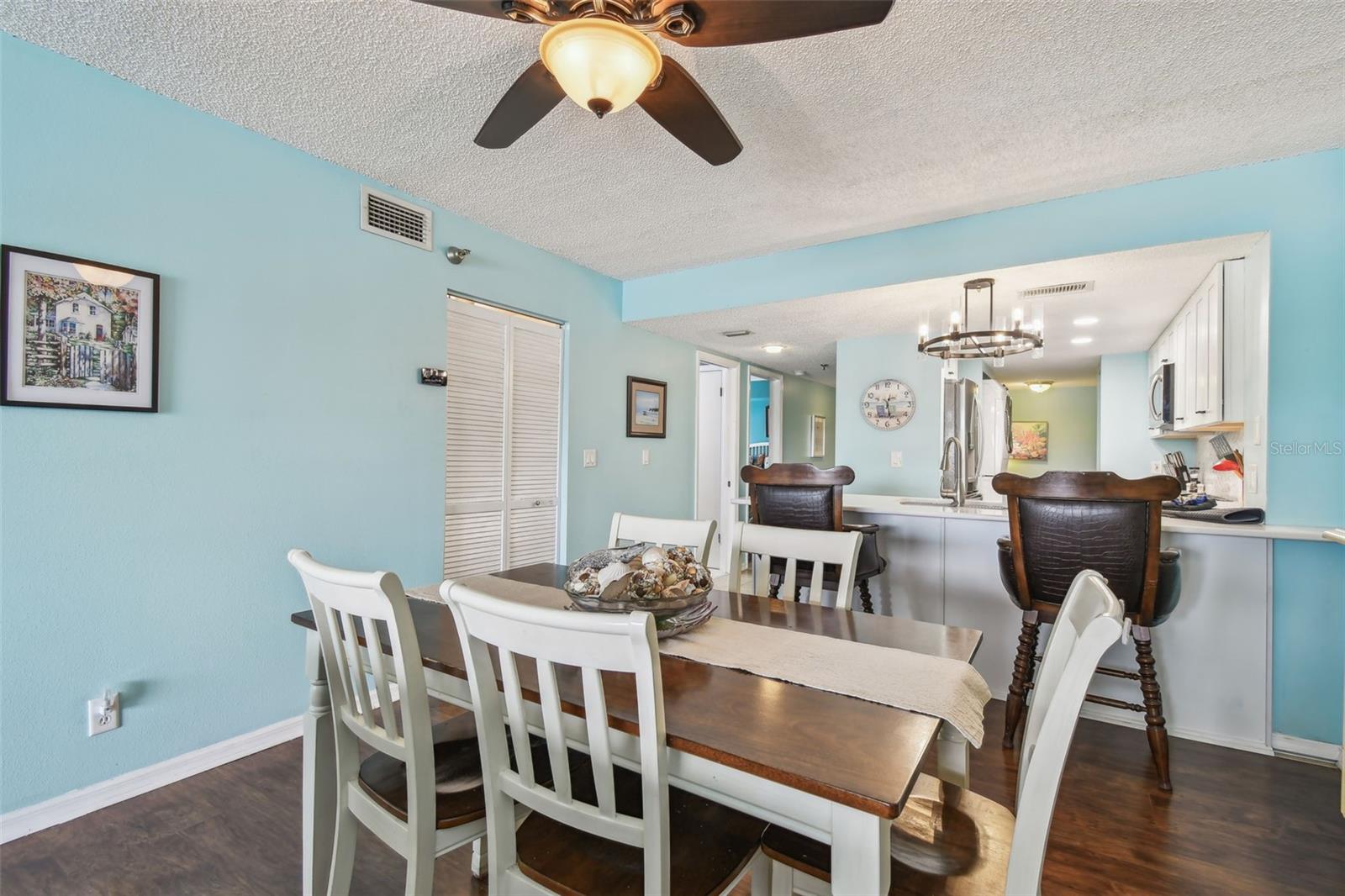 WATER VIEW CONDO - Residential