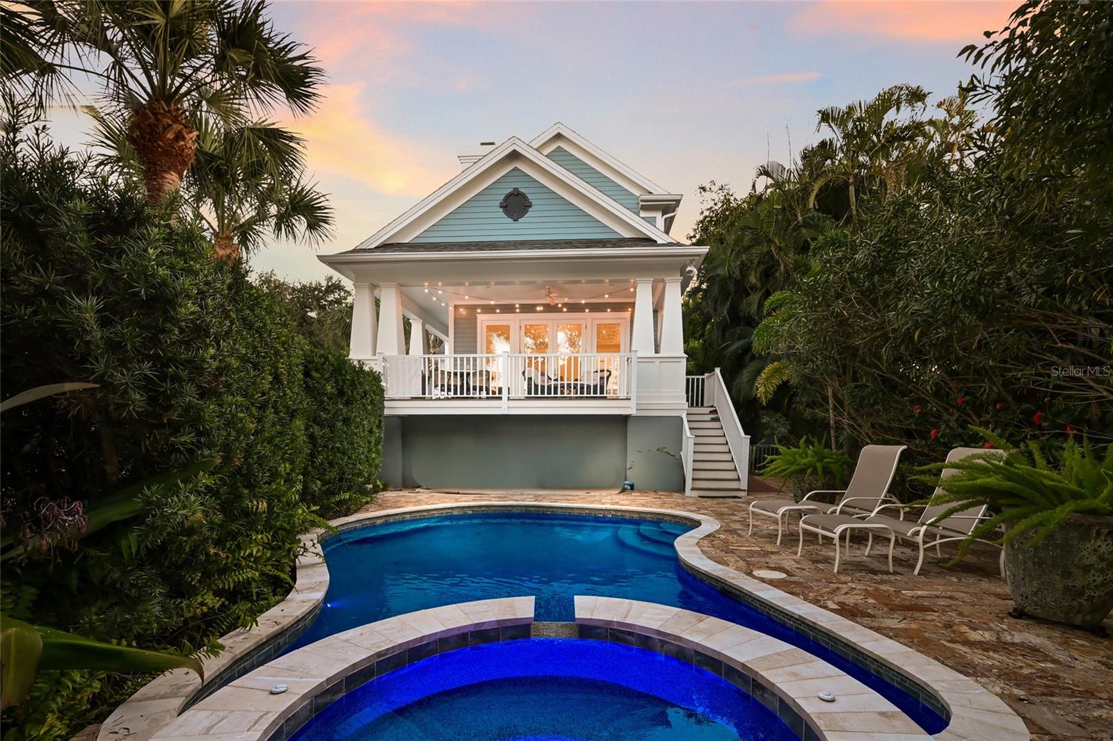 LINCOLN PARK ON HUDSON BAYOU - Residential