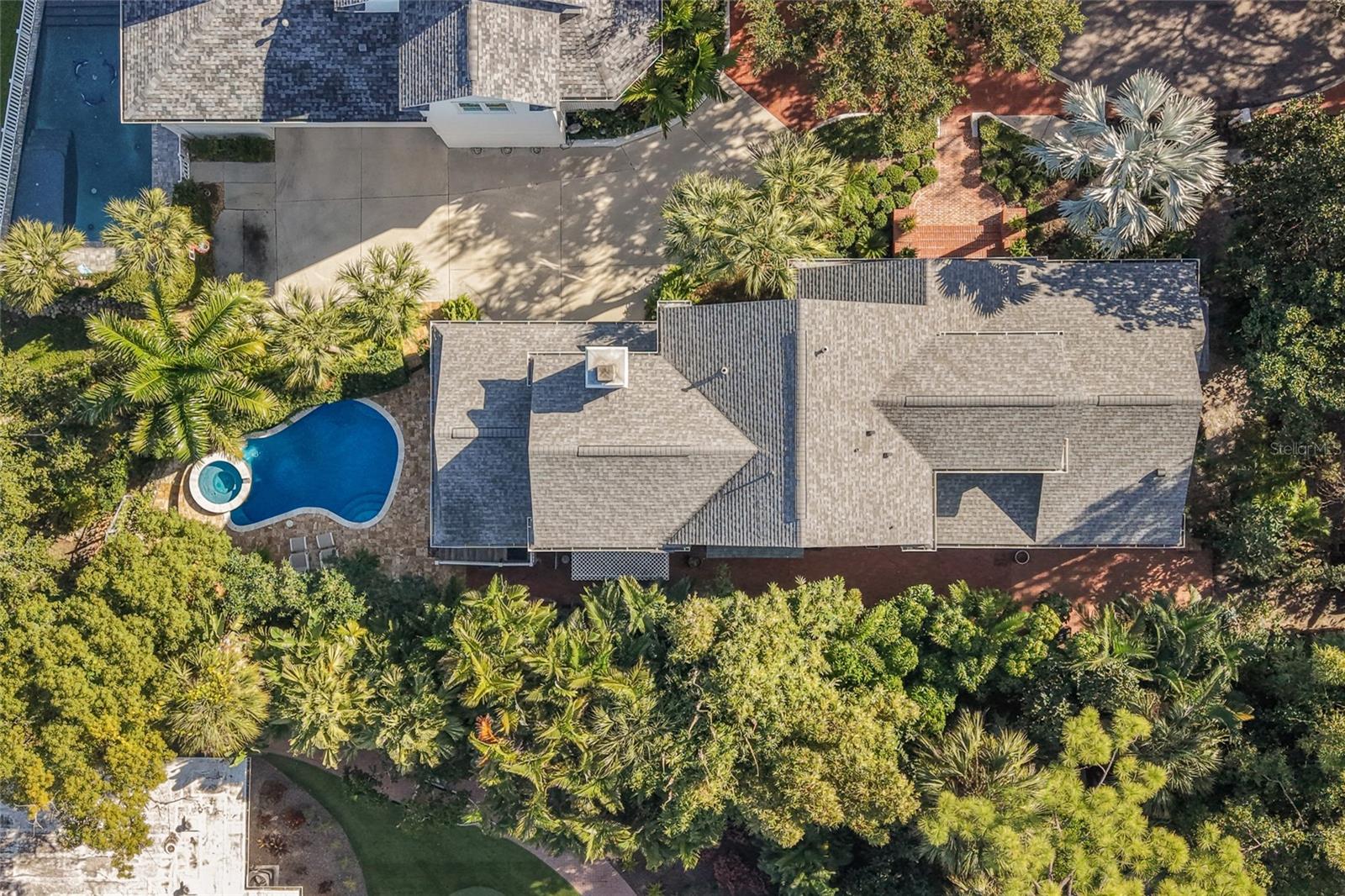 LINCOLN PARK ON HUDSON BAYOU - Residential