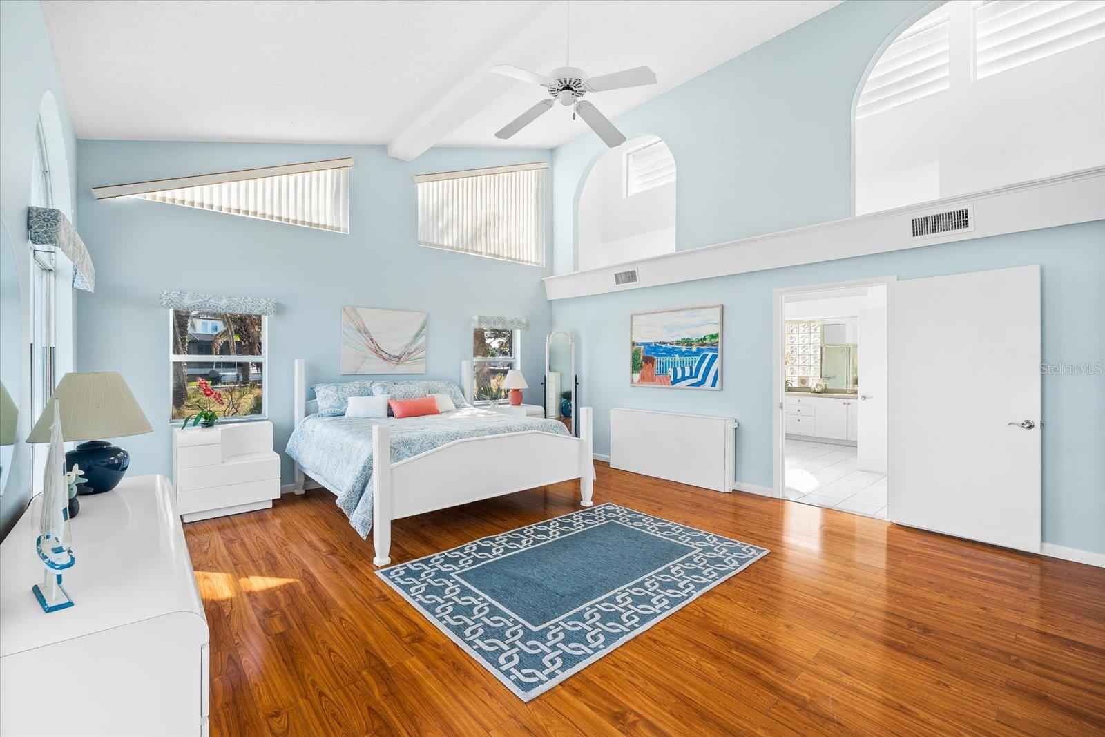 SIESTA ISLES - Residential