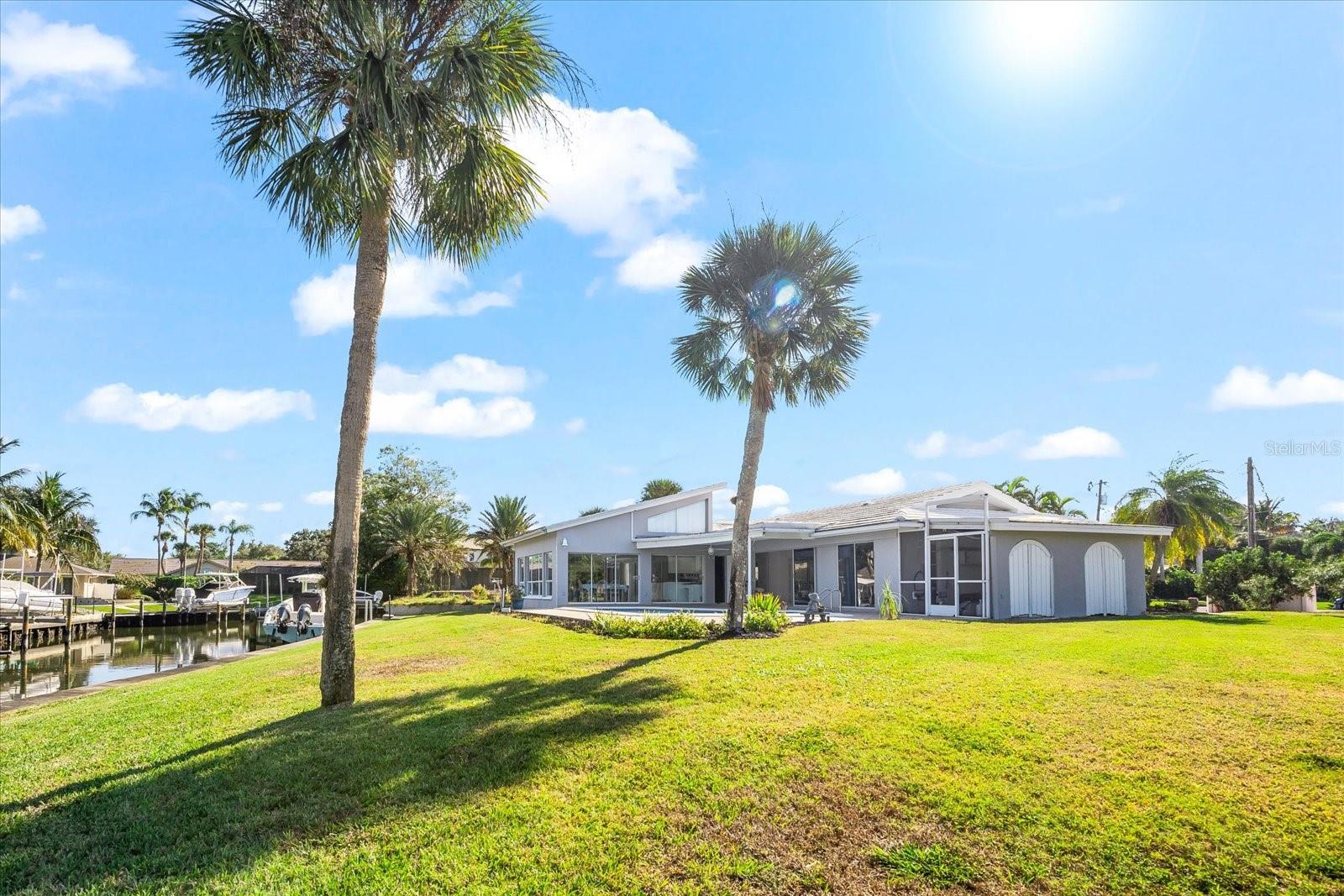 SIESTA ISLES - Residential