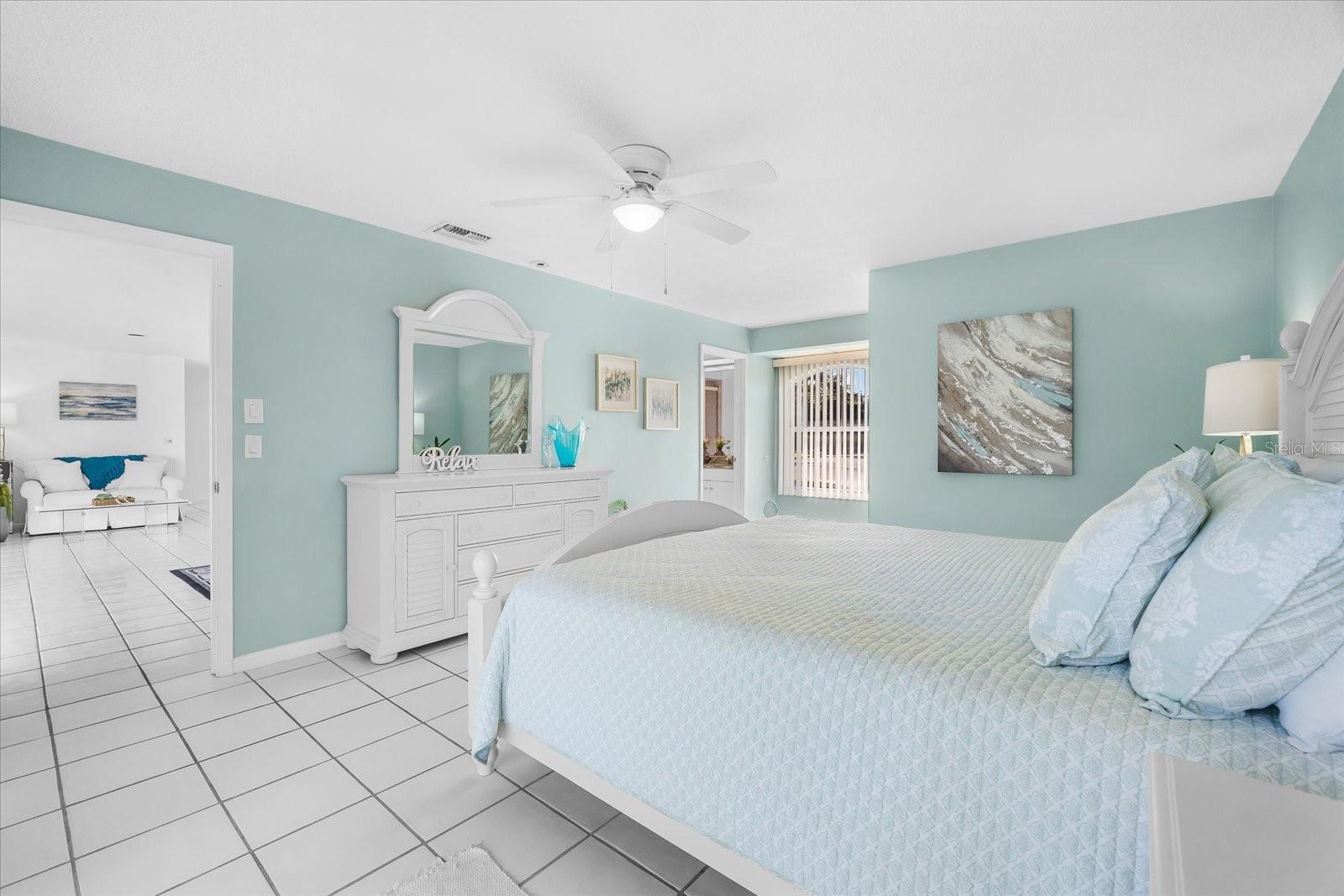 SIESTA ISLES - Residential