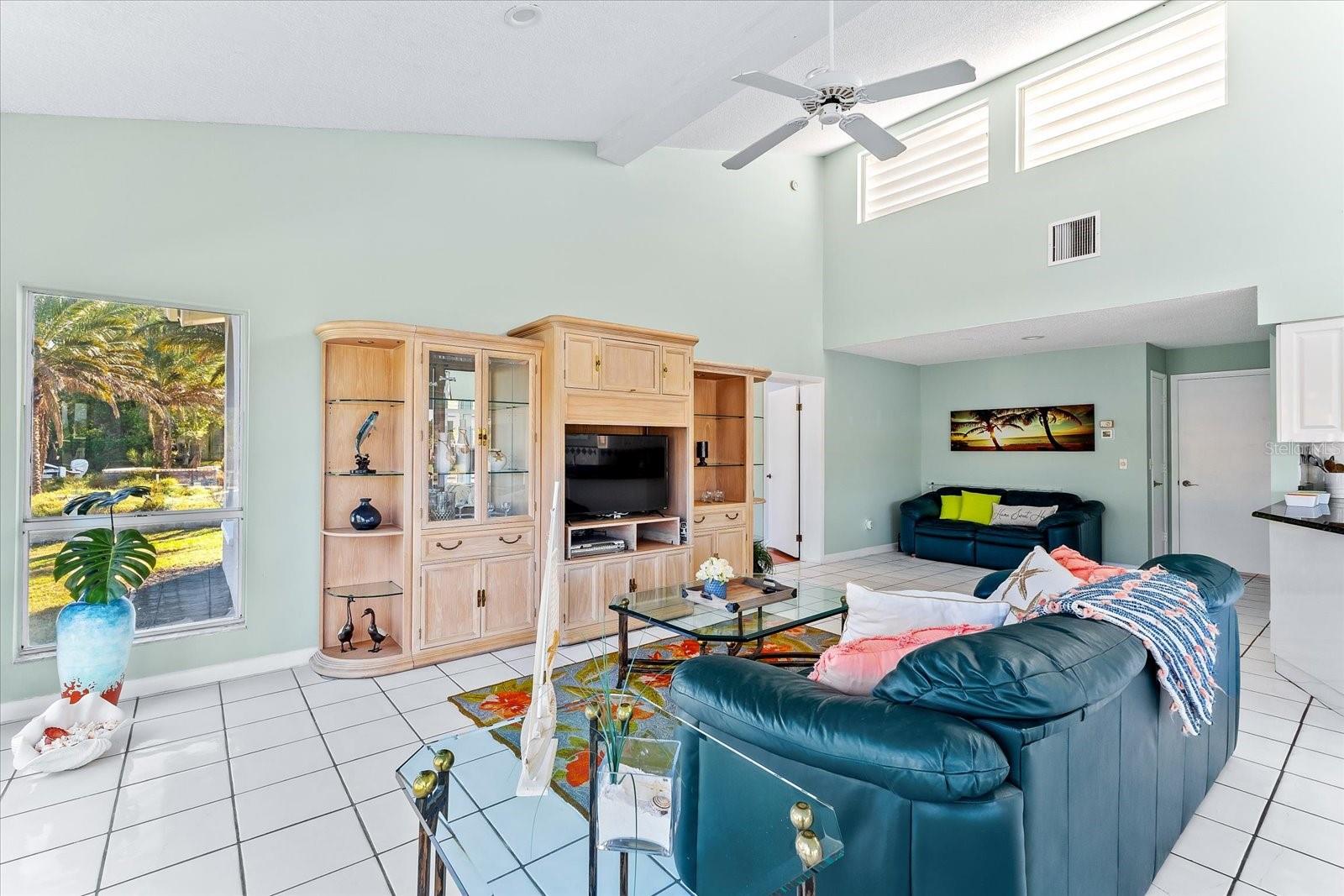 SIESTA ISLES - Residential