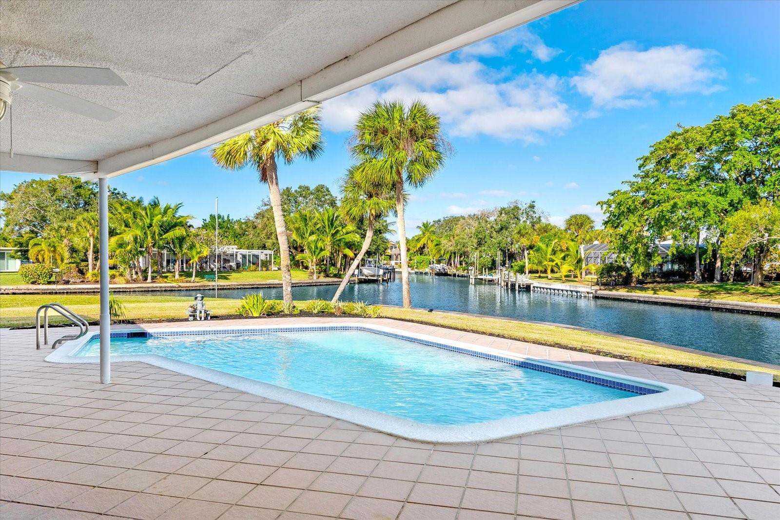 SIESTA ISLES - Residential