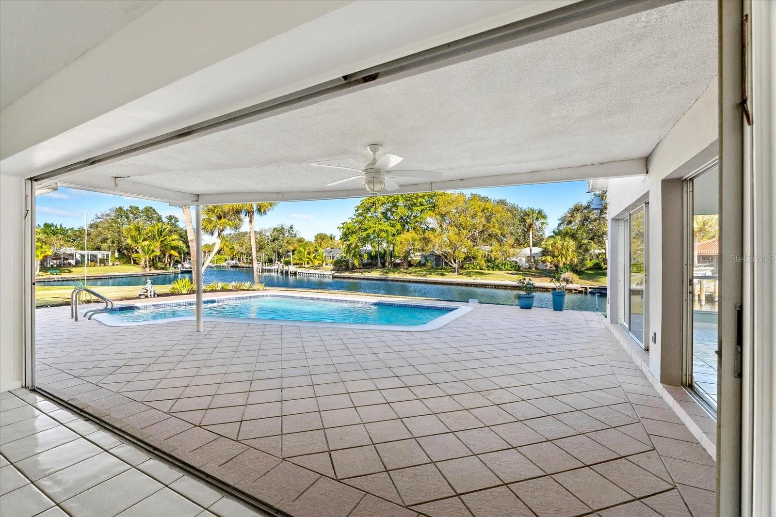SIESTA ISLES - Residential