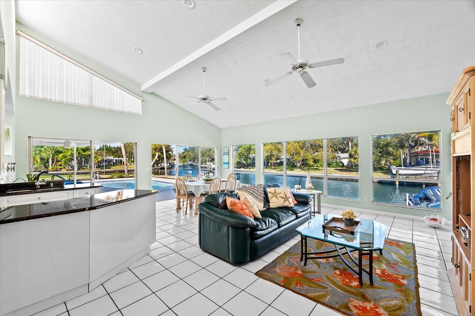 SIESTA ISLES - Residential