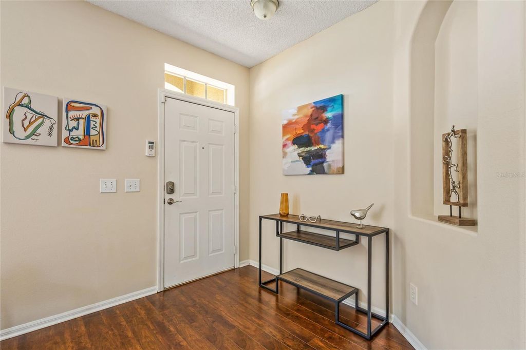 Photo of 422 Graystone Boulevard, Davenport, FL 33837 (MLS # S5146284)