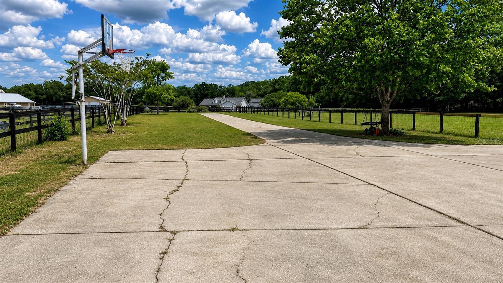 CROSSTIE RANCHES - Residential
