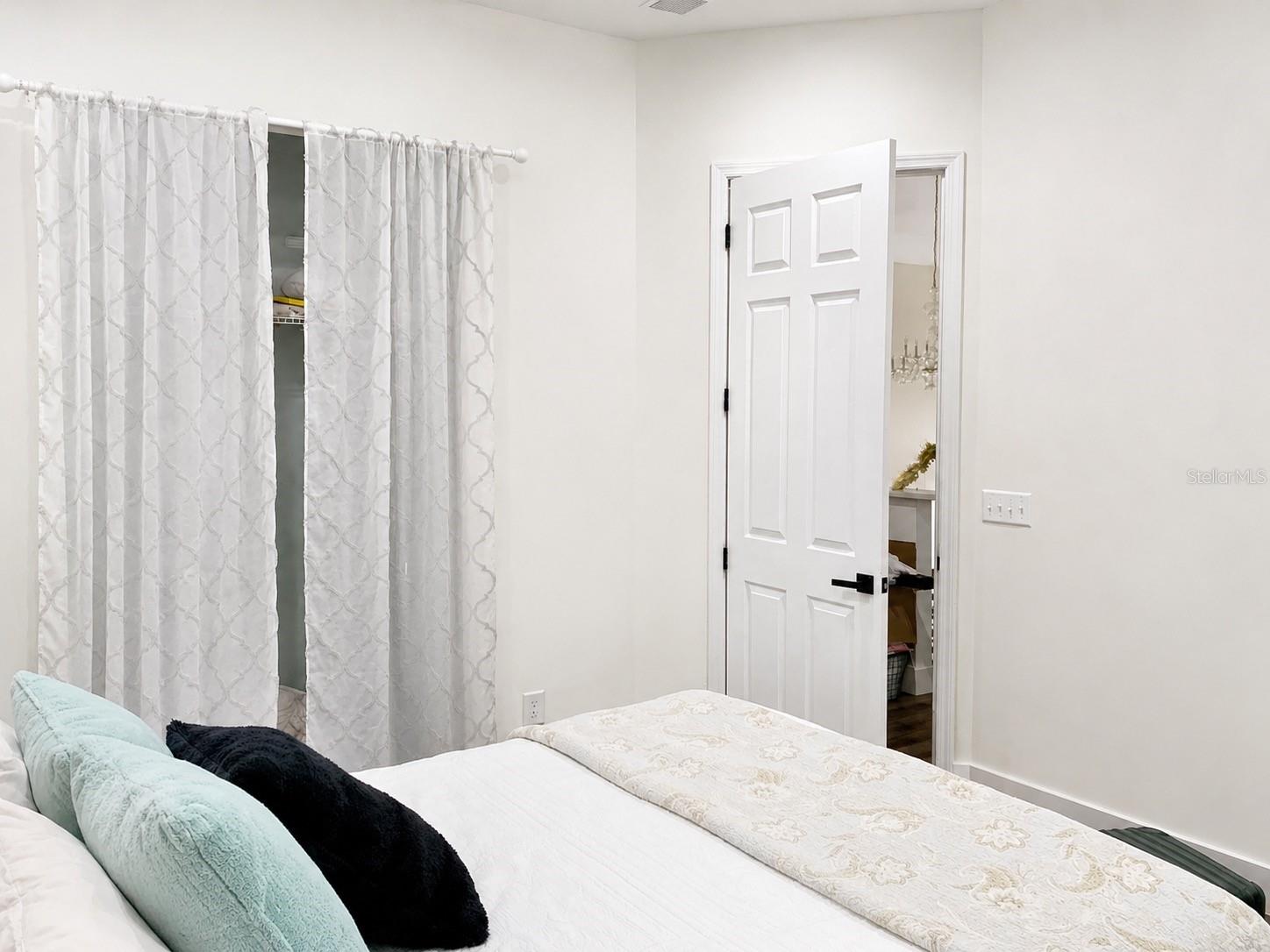 CROSSTIE RANCHES - Residential