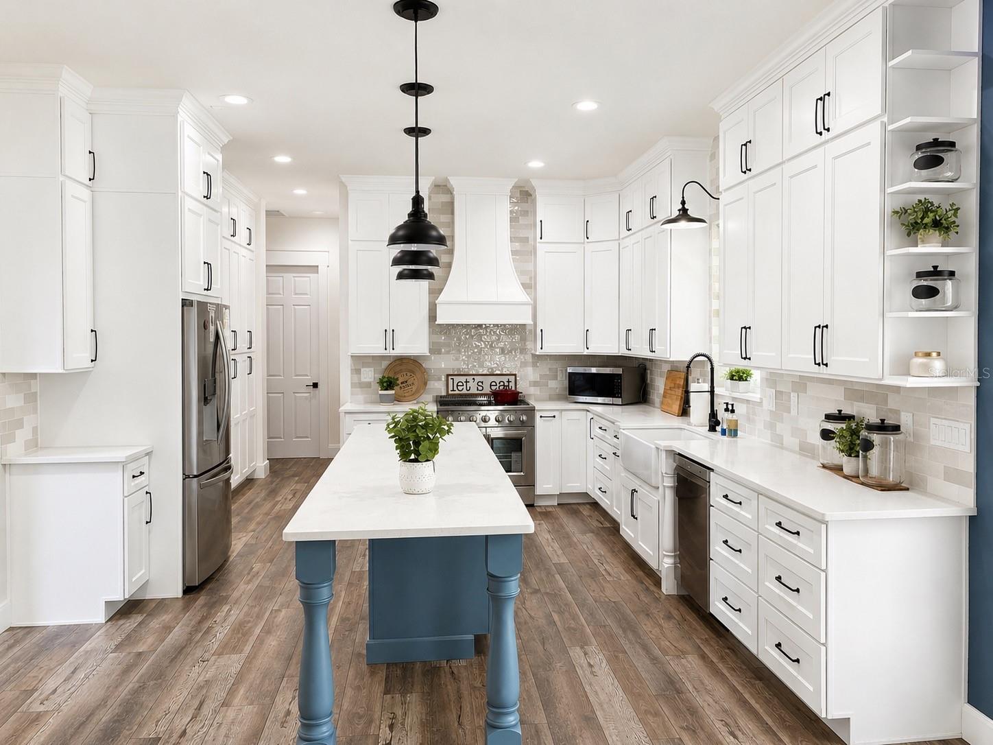 CROSSTIE RANCHES - Residential