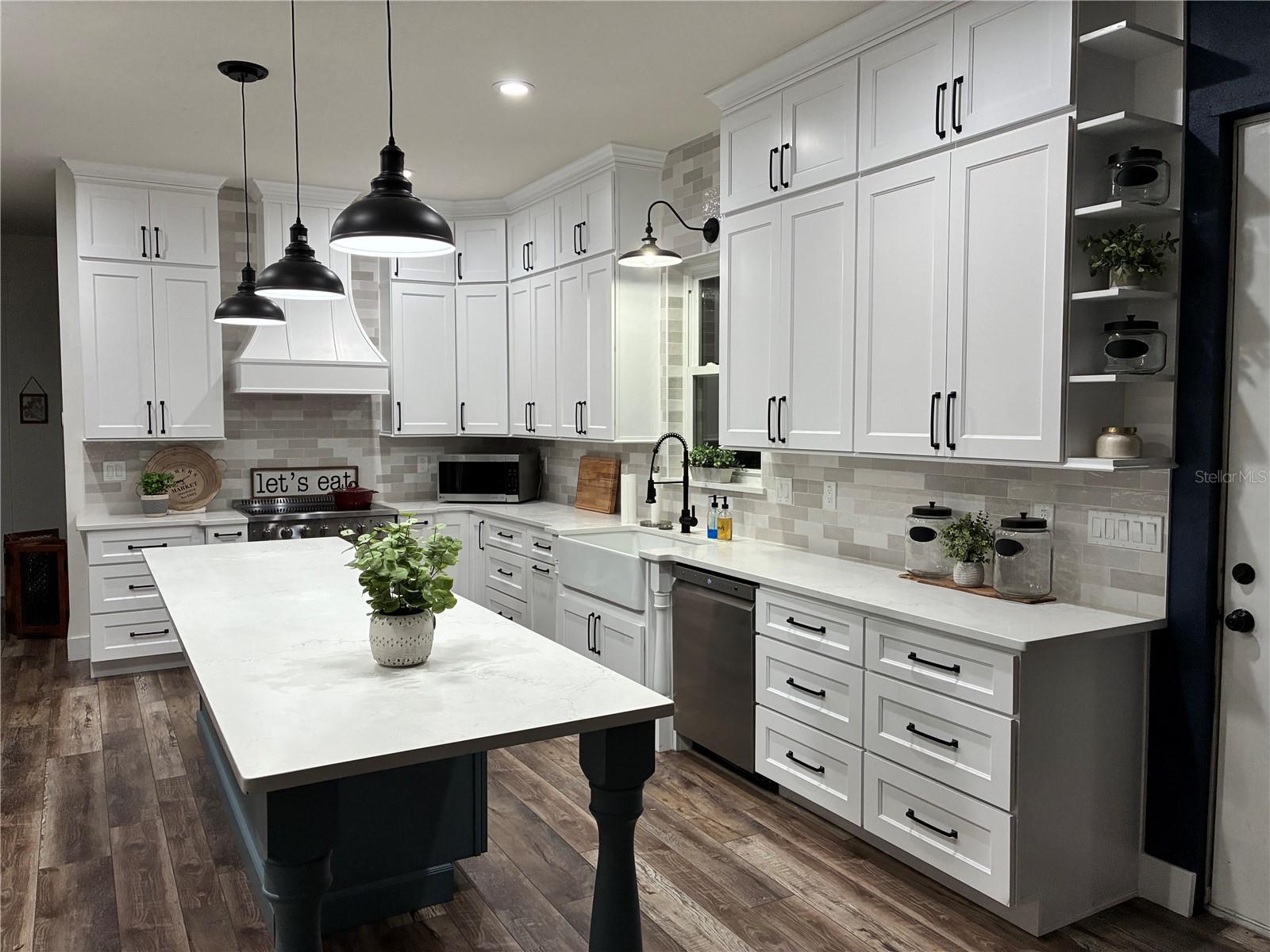 CROSSTIE RANCHES - Residential