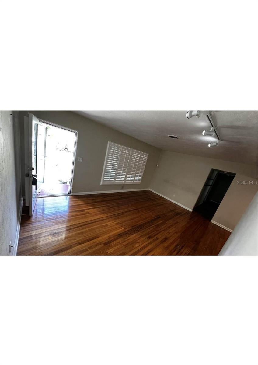 2014 LINDA STREET