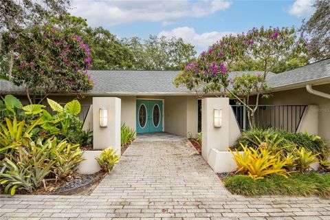Photo of 4308 Hudson Lane, Tampa, FL 33618 (MLS # TB8425712)