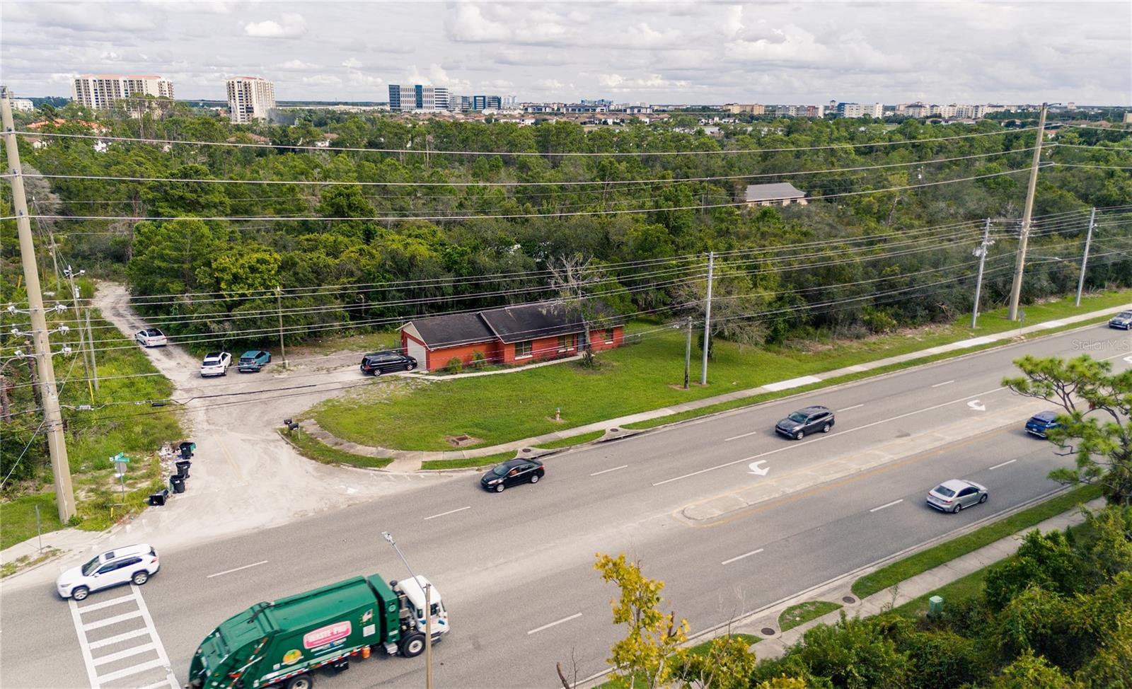 ORANGE CENTER - Commercial Sale