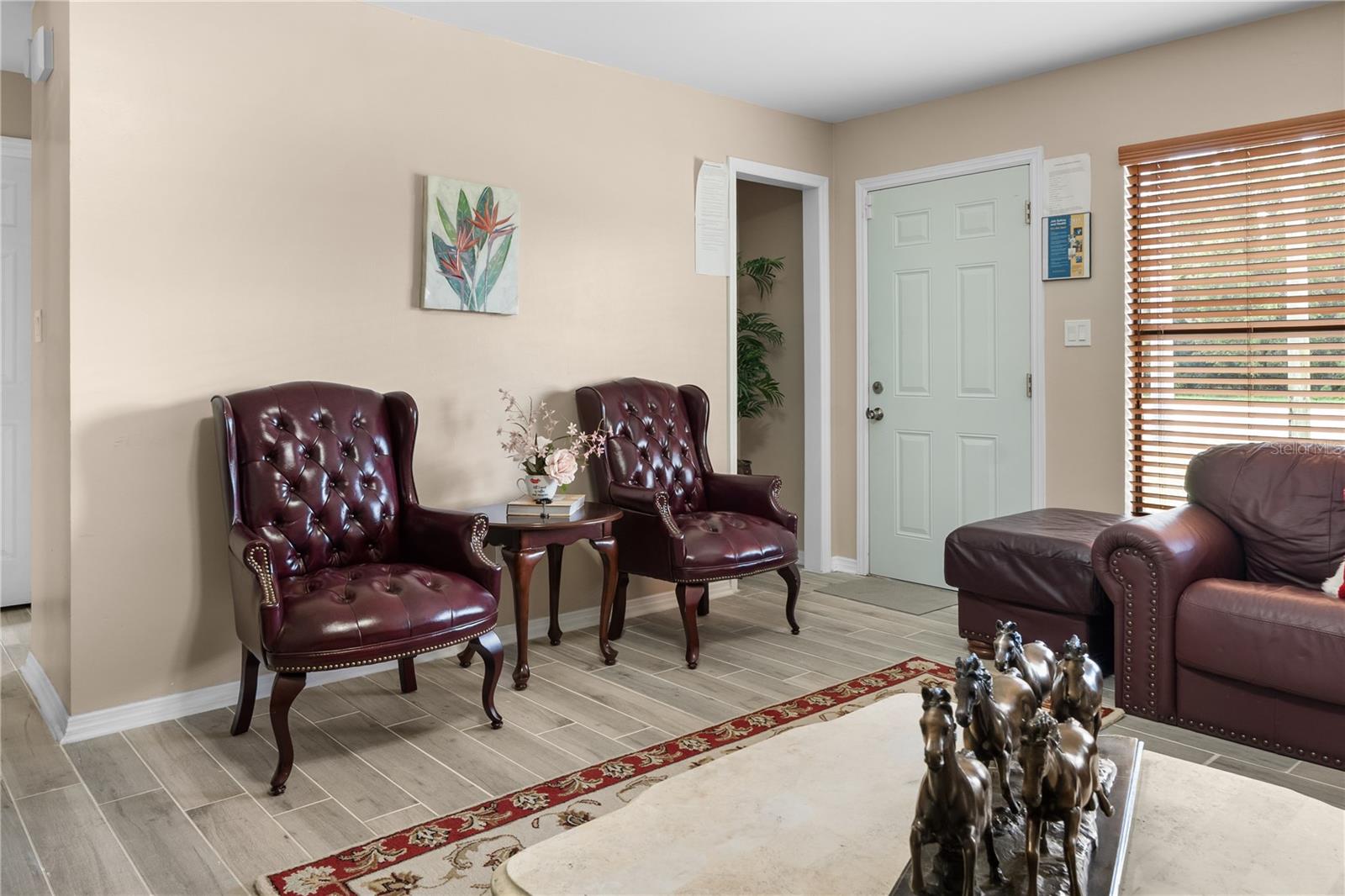ORANGE CENTER - Commercial Sale
