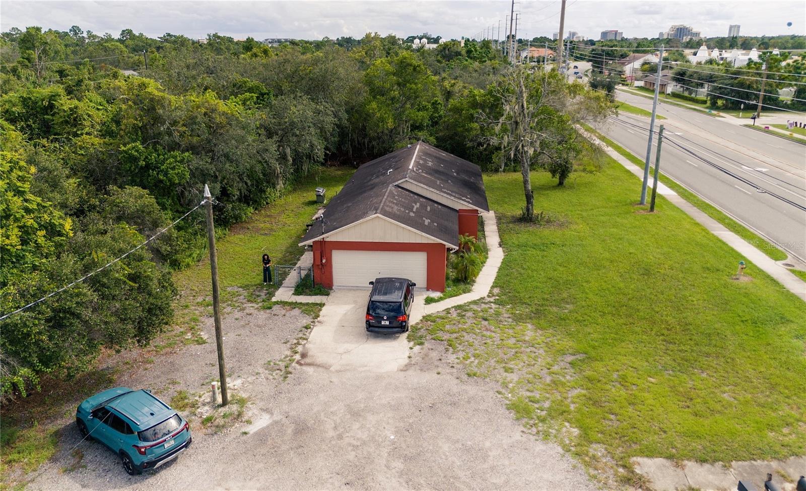 ORANGE CENTER - Commercial Sale