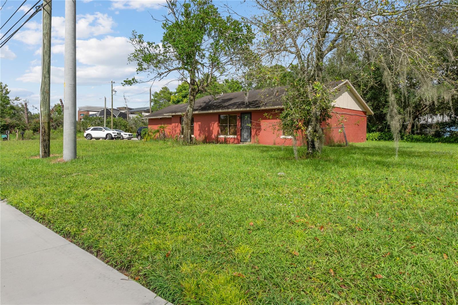 ORANGE CENTER - Commercial Sale