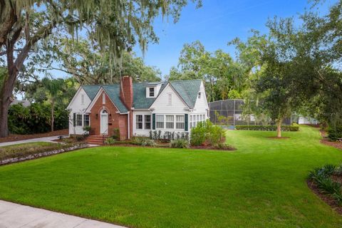 A home in WINTER GARDEN