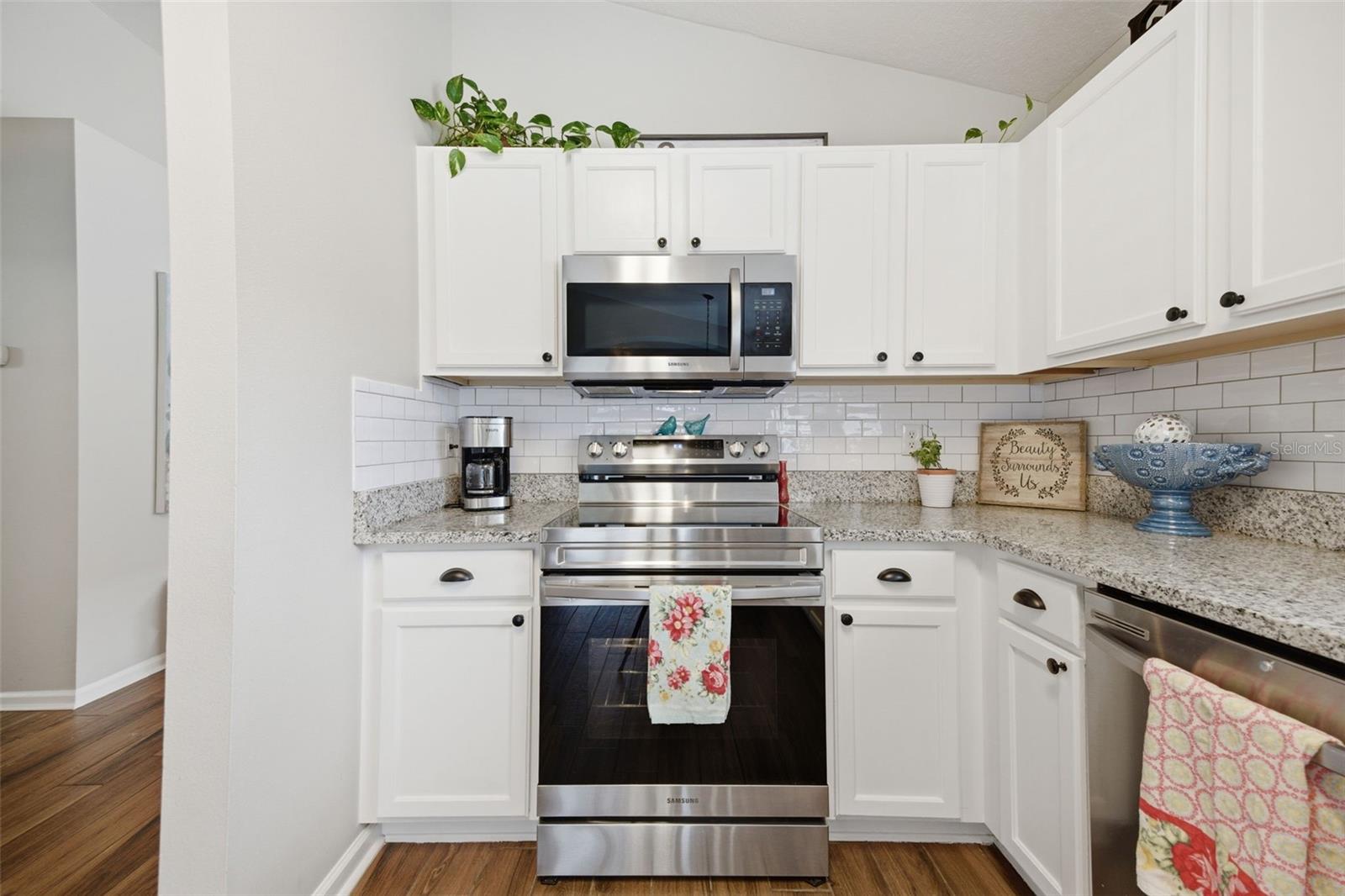 LEXINGTON OAKS VLGS 23 & 24 - Residential