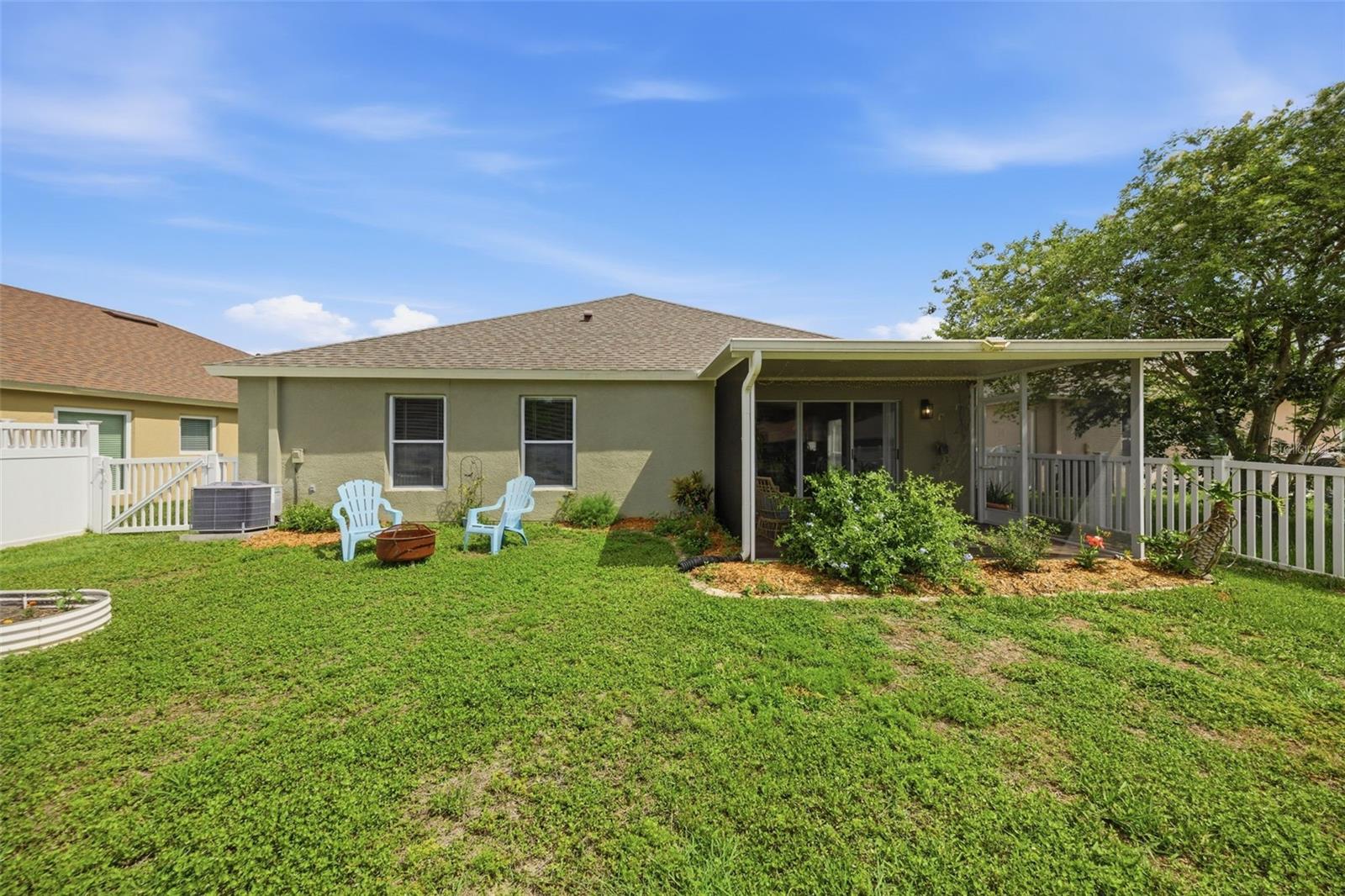 LEXINGTON OAKS VLGS 23 & 24 - Residential