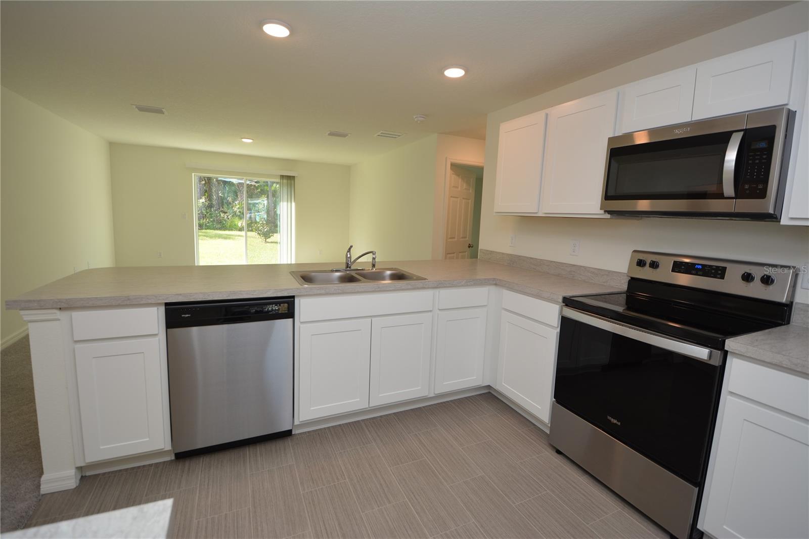 SEMINOLE WOODS - Residential Lease