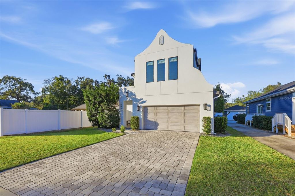 Photo of 1033 Wilks Avenue, Orlando, FL 32809 (MLS # O6379678)