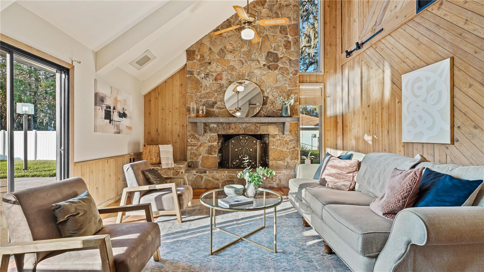 CYPRESS POINT - Residential
