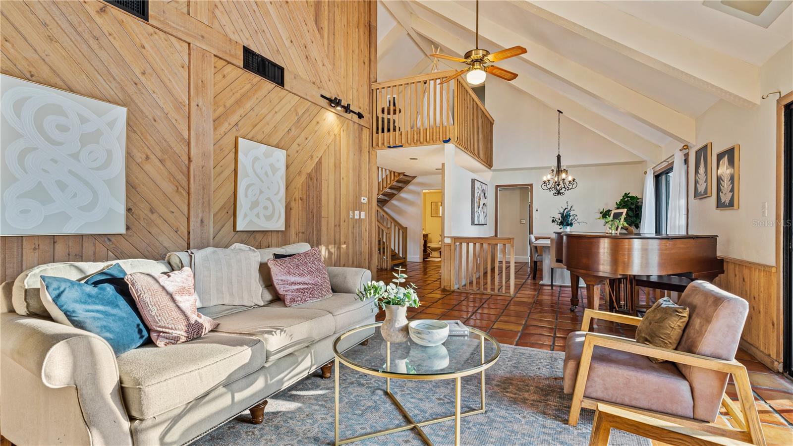 CYPRESS POINT - Residential