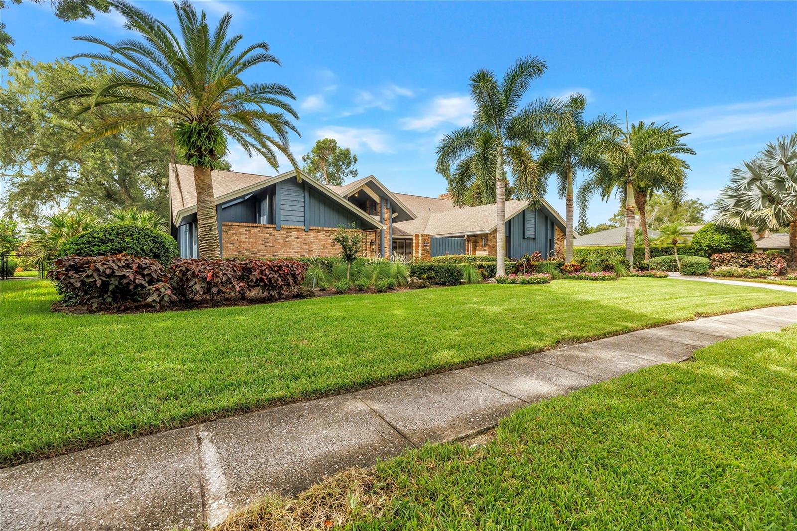 2837 SABER DRIVE