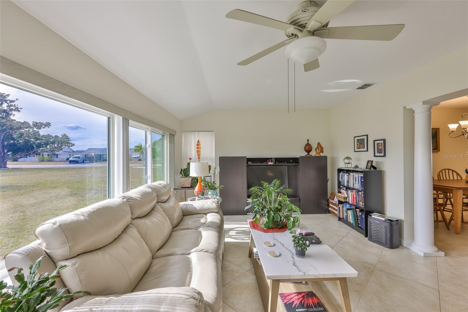 DEL WEBBS SUN CITY FLORIDA UN - Residential