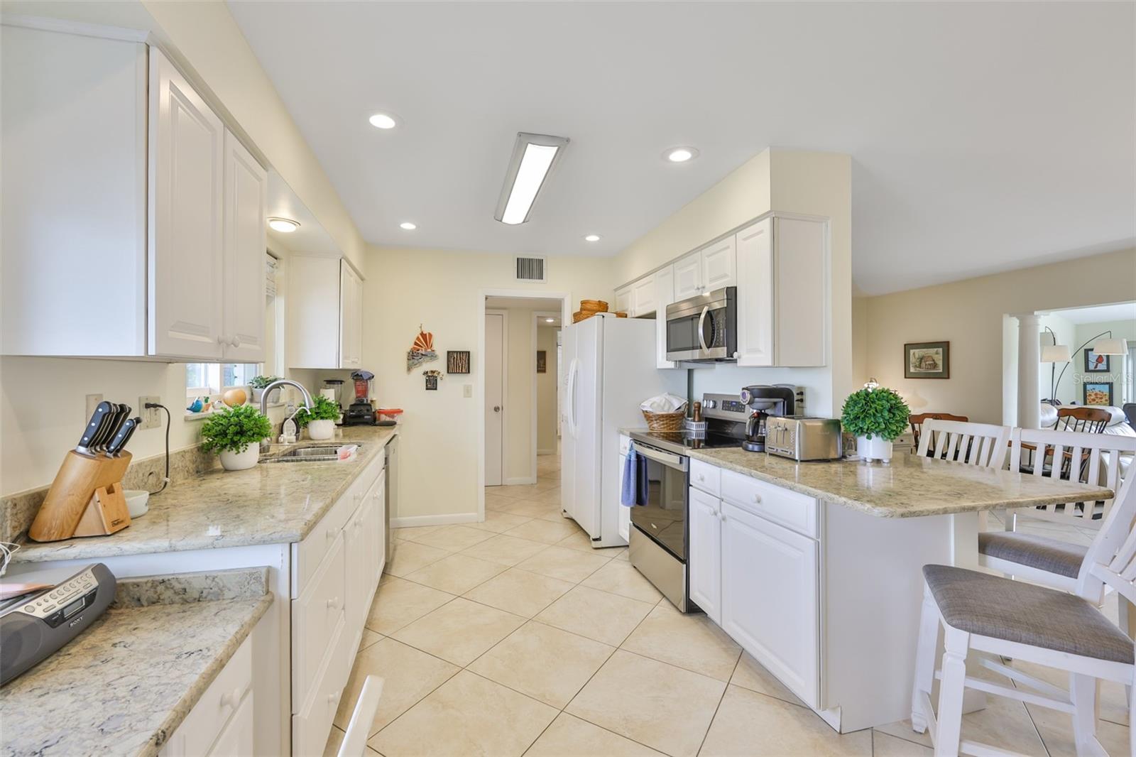 DEL WEBBS SUN CITY FLORIDA UN - Residential