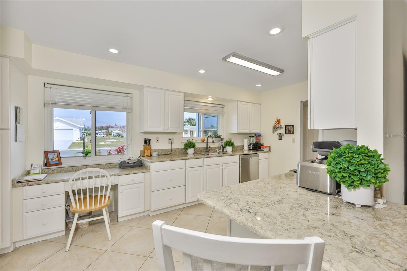 DEL WEBBS SUN CITY FLORIDA UN - Residential