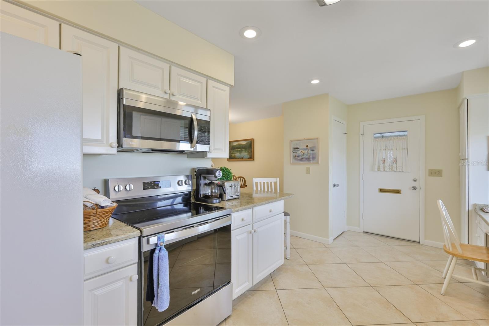 DEL WEBBS SUN CITY FLORIDA UN - Residential