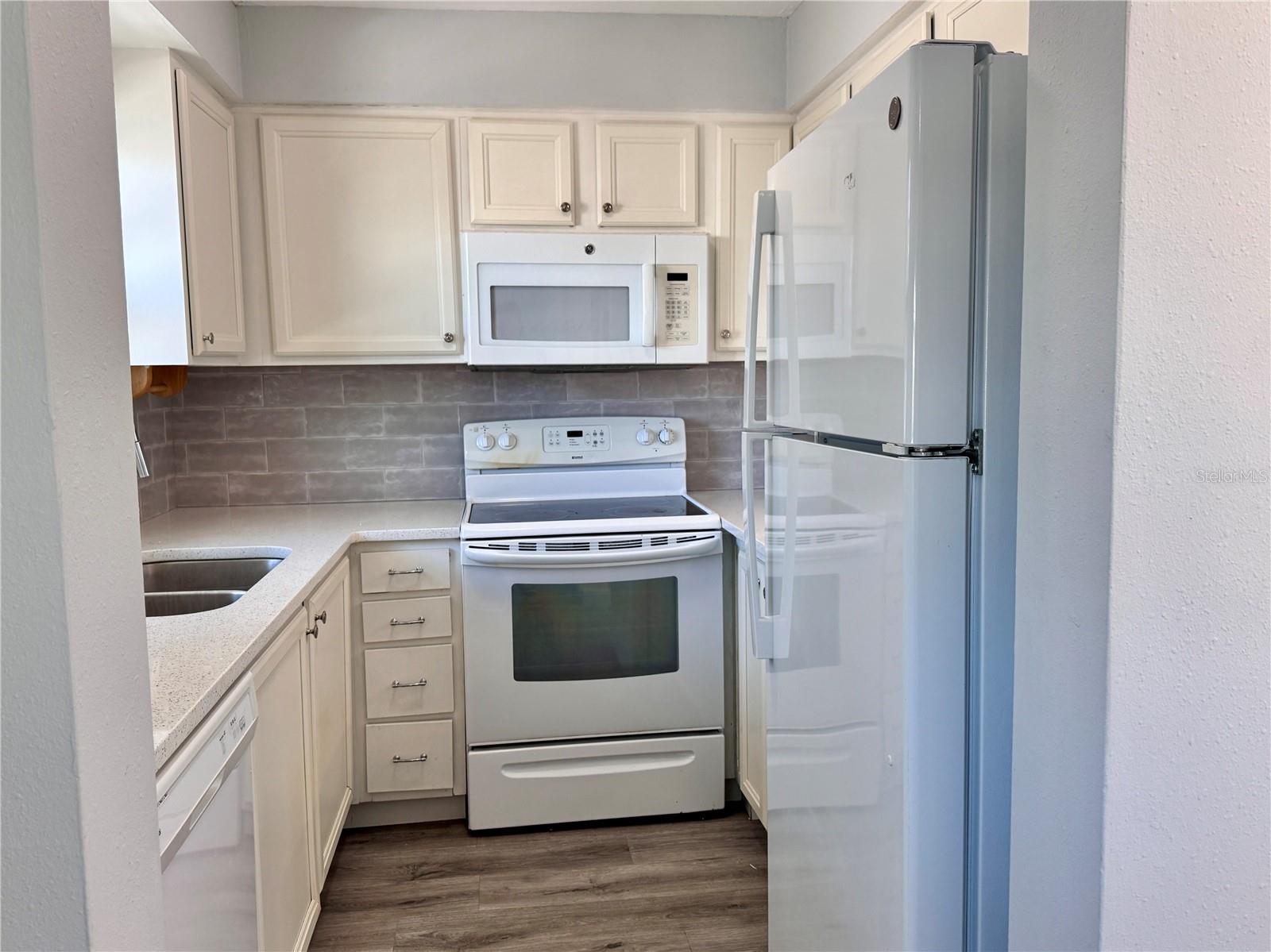 BURGUNDY UNIT TWO - Residential