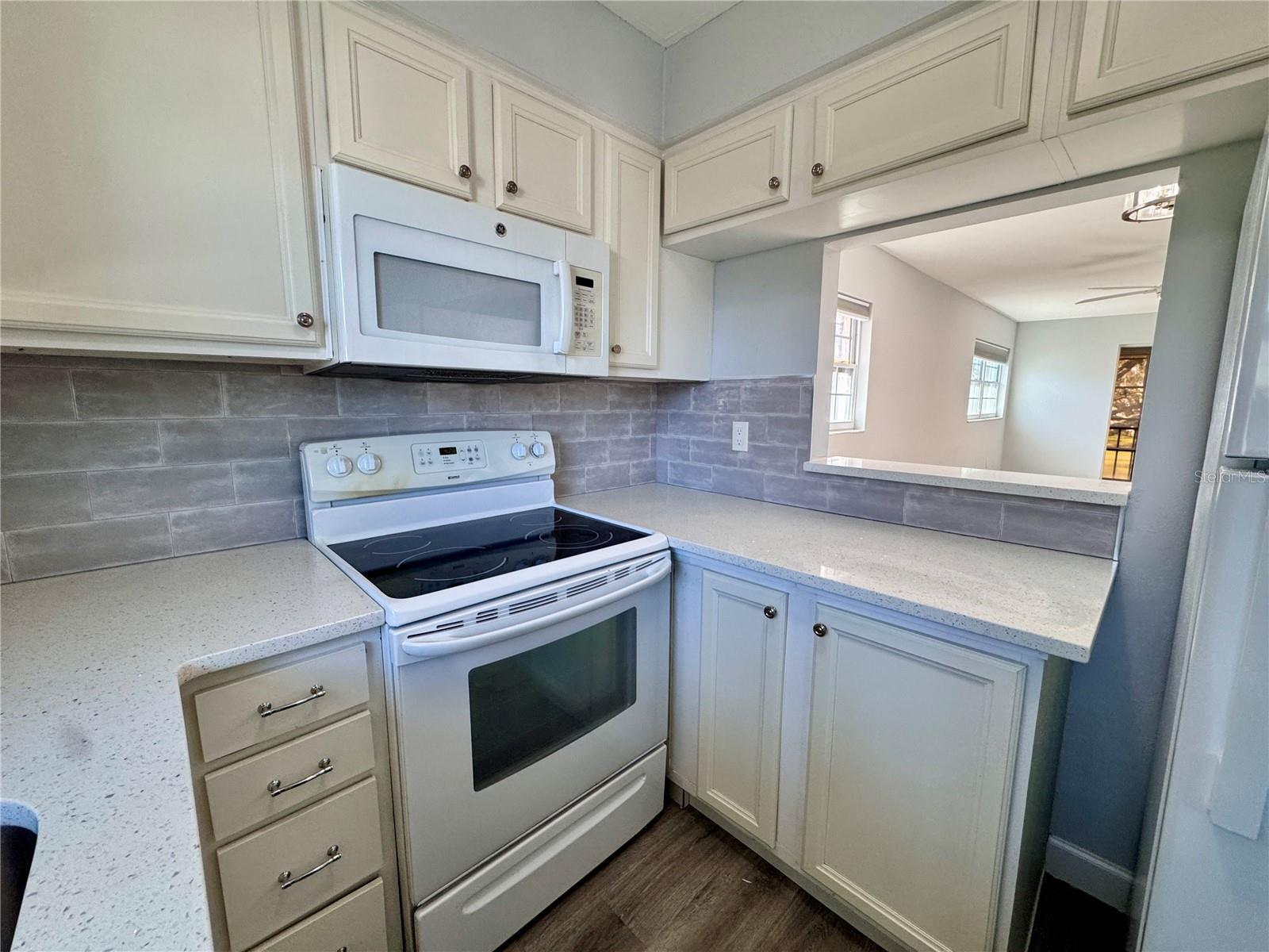 BURGUNDY UNIT TWO - Residential