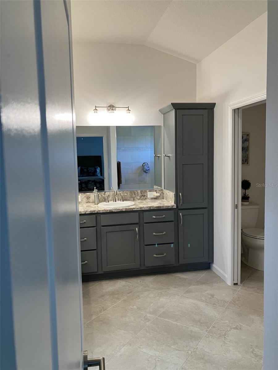 VILLAGES/SOUTHERN OAKS UN 124 - Residential