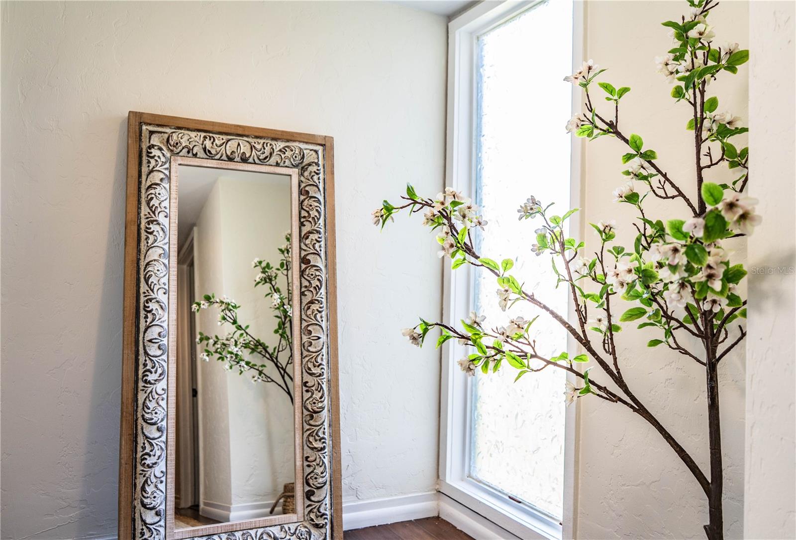 GRENELEFE ABBEY COURT CONDO - Residential